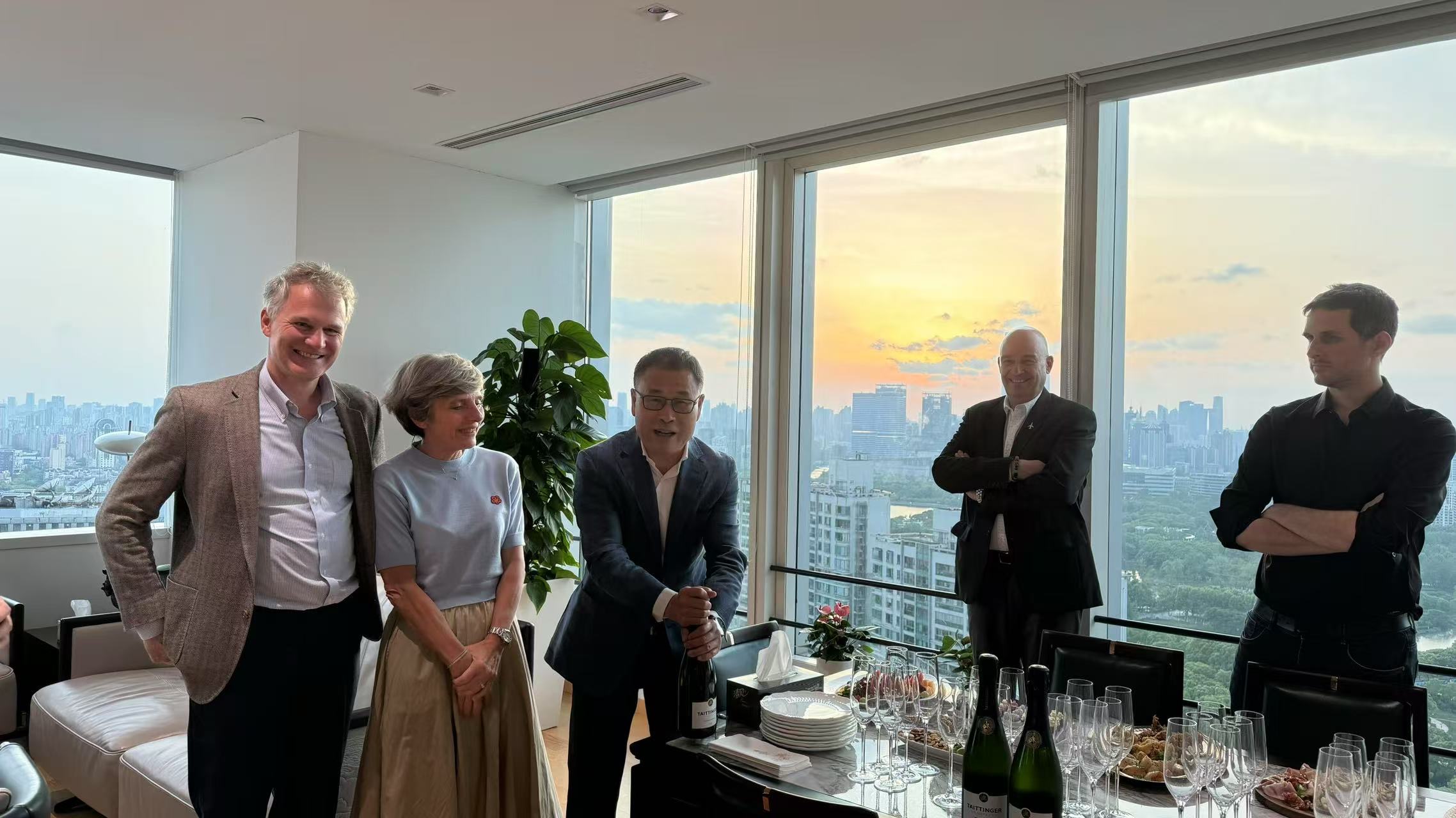 Grow 2025 - Cathay Capital